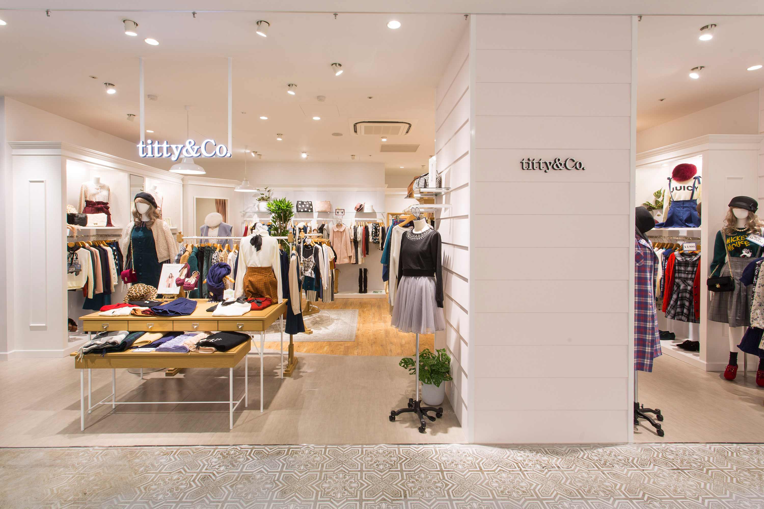 人気のファッショントレンド 最高かつ最も包括的なティティ アンド コー 鹿児島