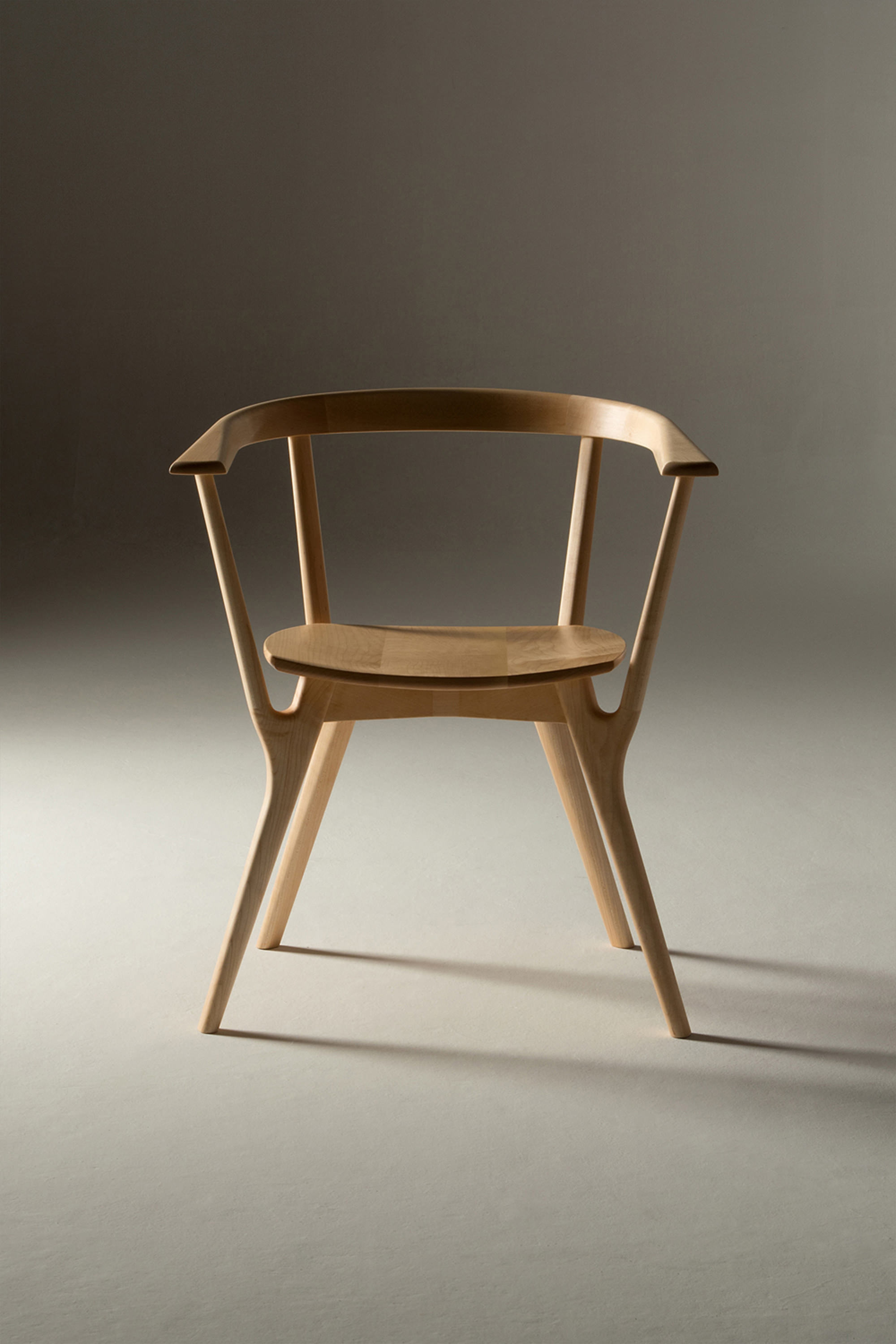 ピエロ・デザイン＆ワークス株式会社 Branch chair